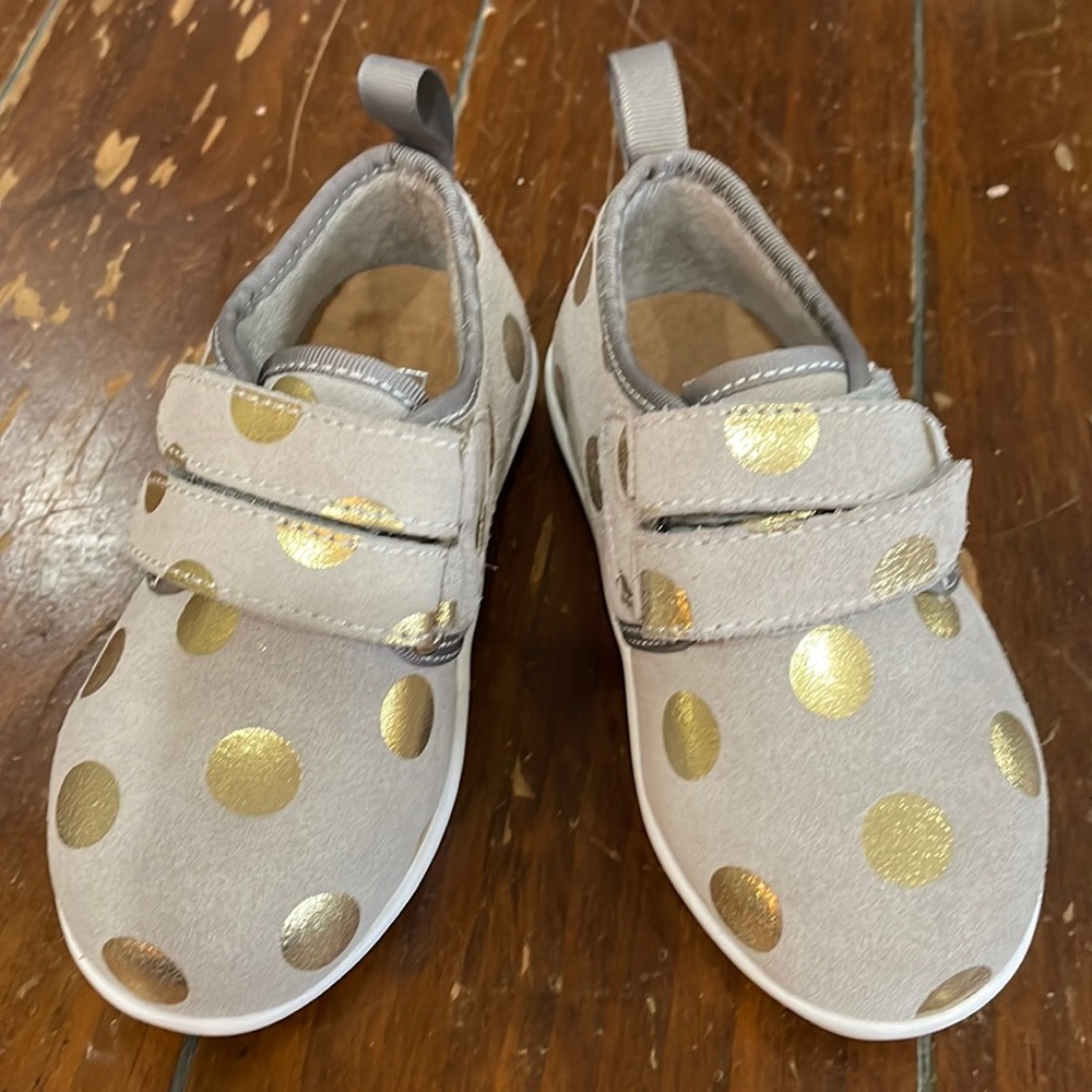 Emu Australia suede shoes (sz Uk 7)